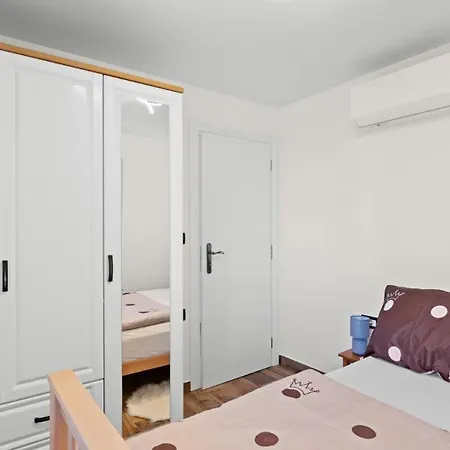Holiday home Casa Parketini Tar-Vabriga