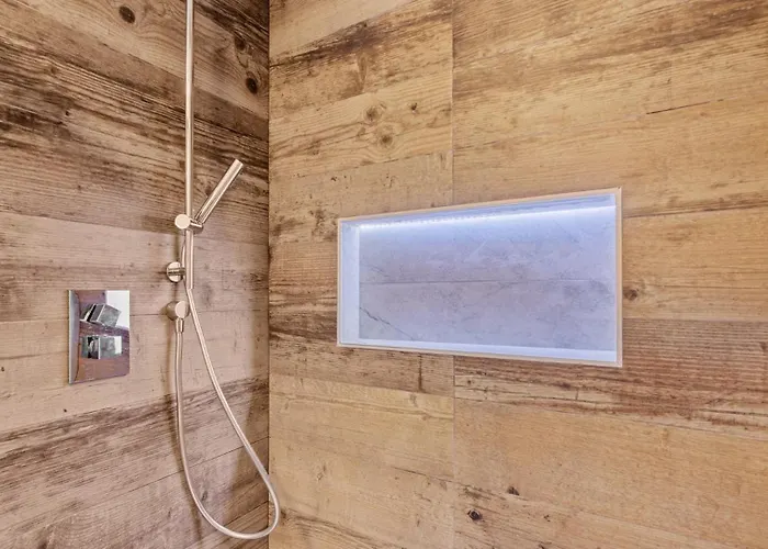 Casa Parketini * Tar-Vabriga