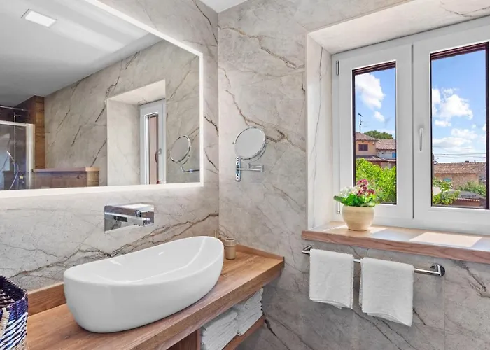 Casa Parketini Tar-Vabriga